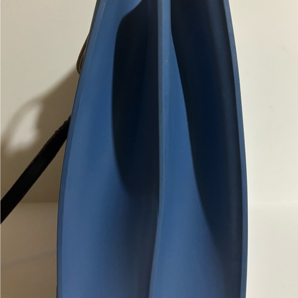 O bag Blue and Yellow thermoplastic compound  waterproof backpack Bag - Picture 7 of 13